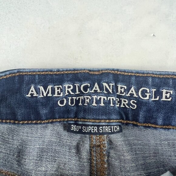 American Eagle Shorts Women's 27* Hi Rise Shortie Blue Cuffed Denim Jorts Tag 4 - Picture 4 of 16
